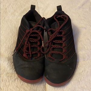 Nike Jordan Velocity BG - Size 5.5Y